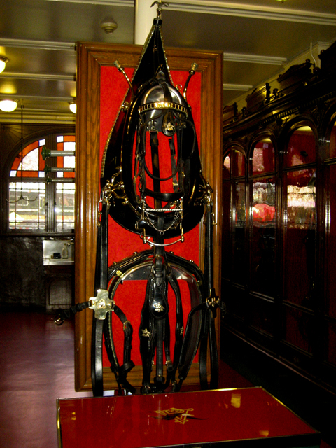 07B_Harness